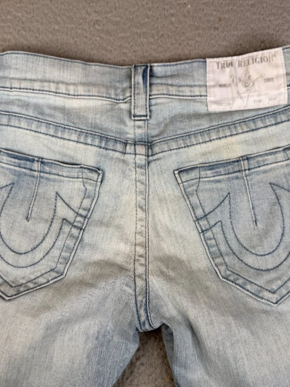 TRUE RELIGION Ricky Relaxed Straight Jeans Blue Yellow Horseshoe Stitch Mens 31